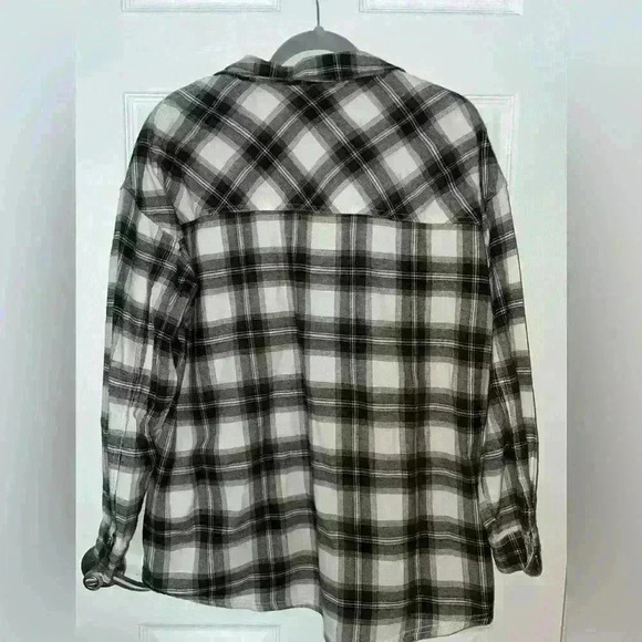 GARAGE Dylan Button Up Plaid Flannel shirt size medium large - Picture 6 of 6